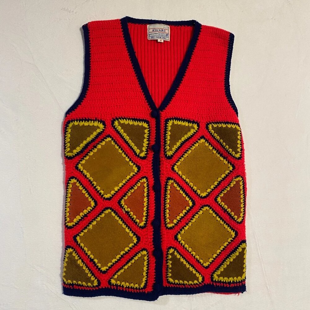 Vintage Aware Button Front Vest Womens M Red Crochet Leather Suede Patchwork